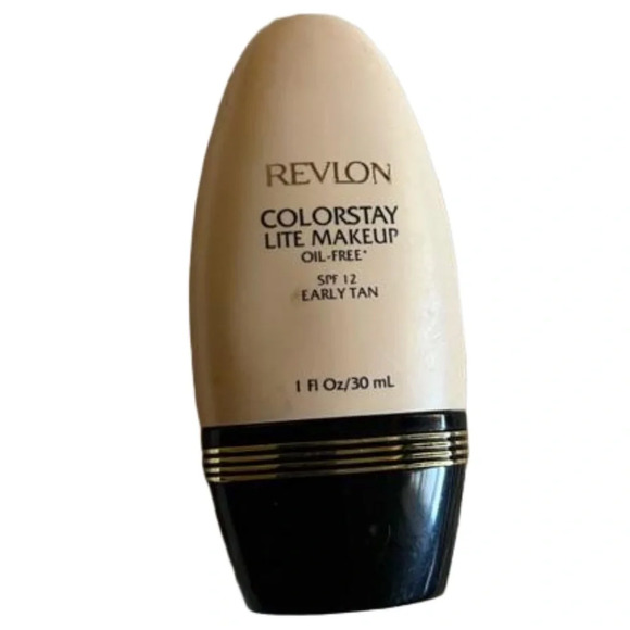 🤍New Revlon Colorstay Lite Makeup🤍 - Picture 1 of 3